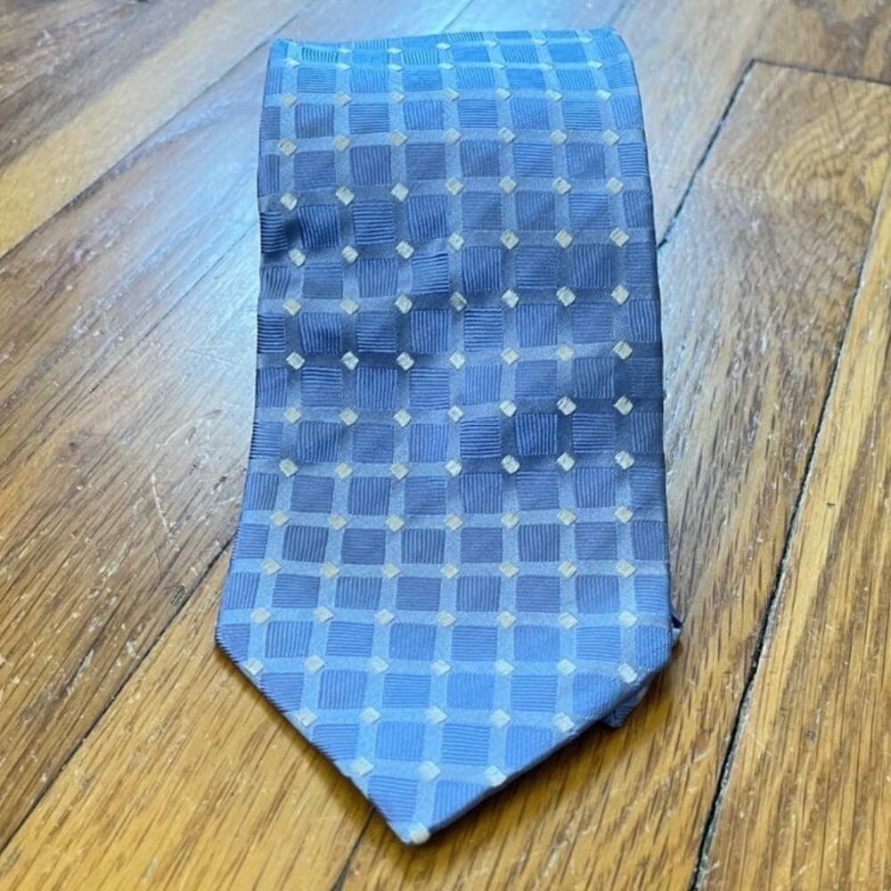 👔  NWT Stafford Essentials 100% Silk Blue Lattice